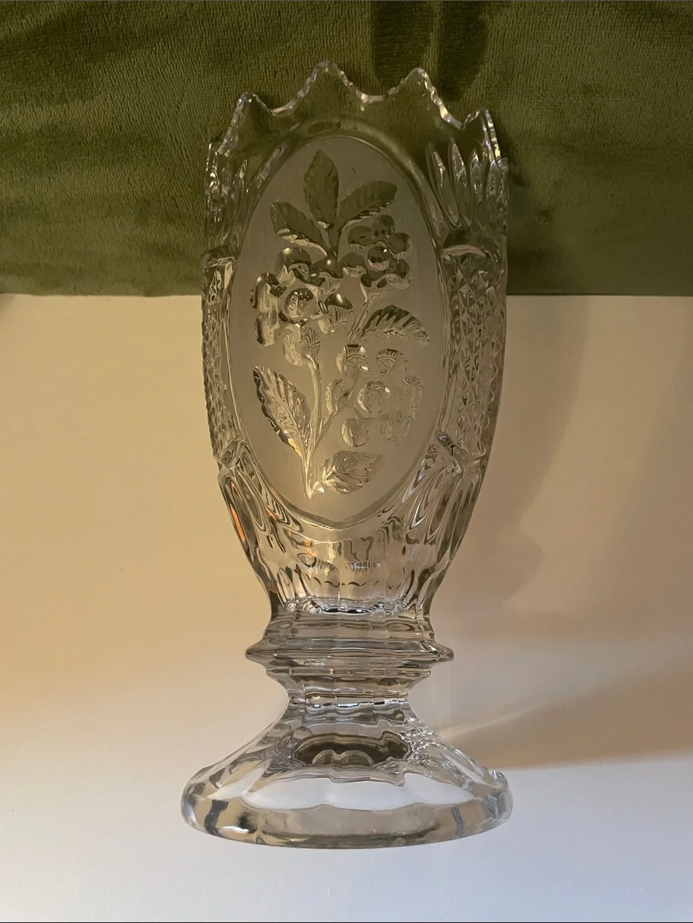 ZAJECAR vintage crystal vase